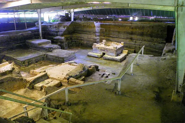 Joya-de-ceren-el-salvador | martsam travel Preserved earthen structures at the Joya de Cerén archaeological site in El Salvador.