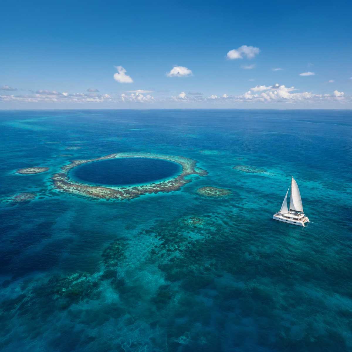 Sailing-belize | martsam travel The Great Blue Hole during our Belize Sailing Vacations.